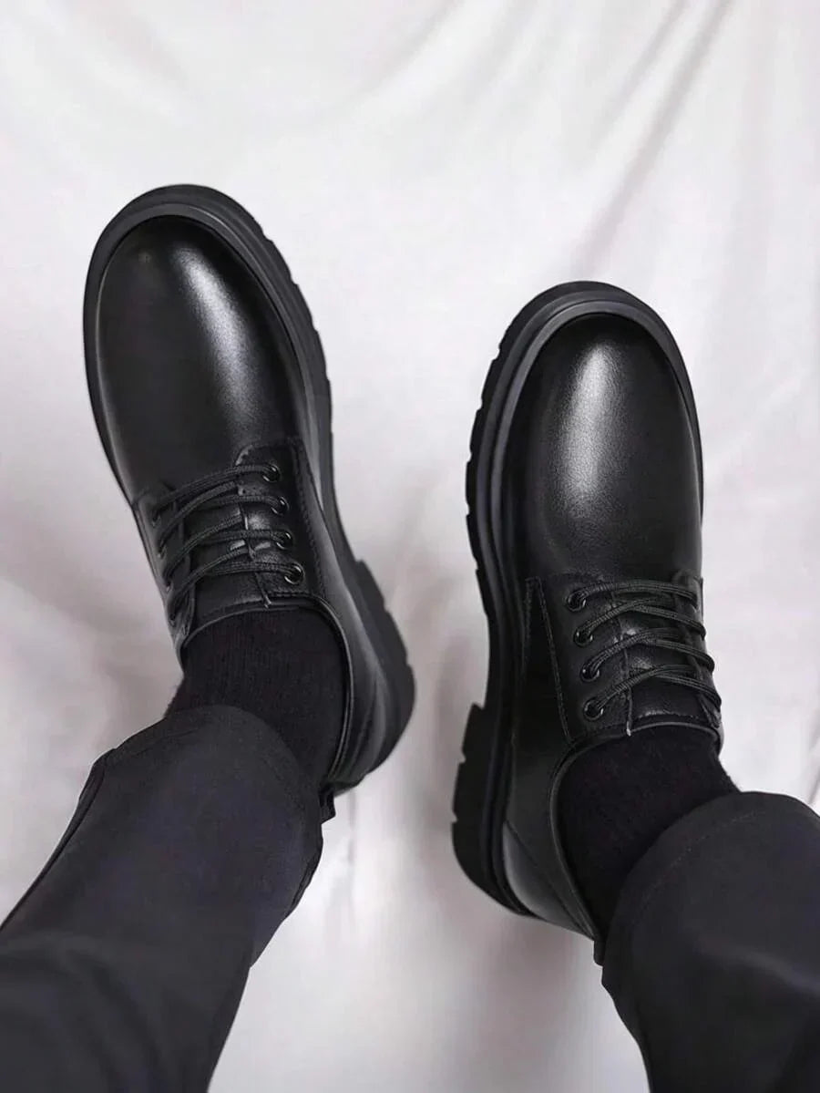 Derbies homme à œillets