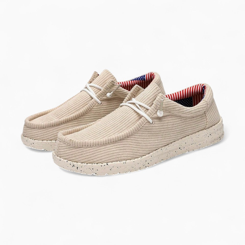 Mocassins à lacets à surface côtelée — Beige