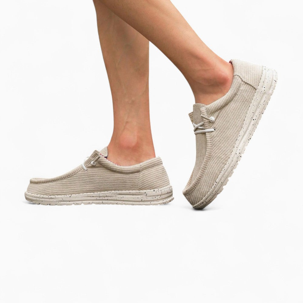 Mocassins à lacets à surface côtelée — Beige