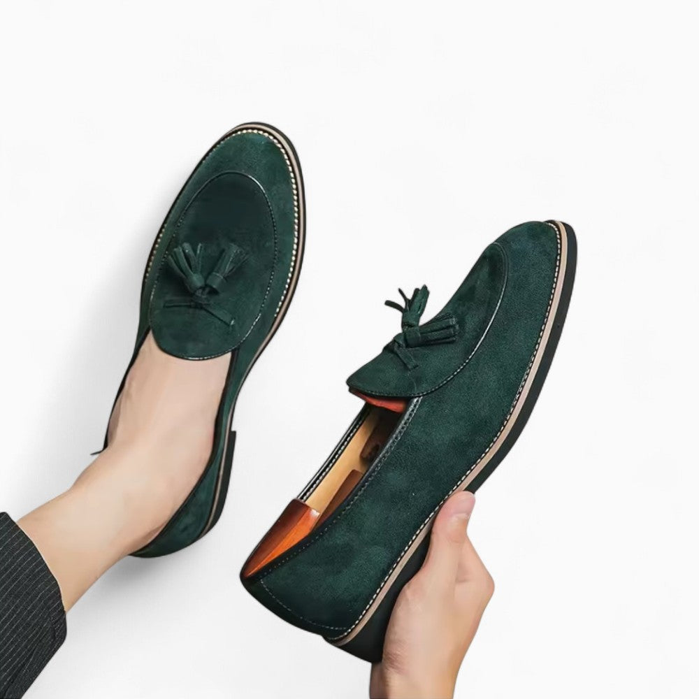 Mocassins verts à glands en faux daim pour hommes