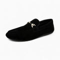 Mocassins En Daim Avec Une Chaîne Décorative Pour Hommes