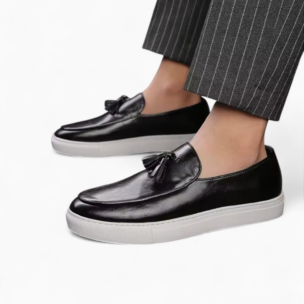 Mocassins À Gland En Cuir À Semelles Blanches Pour Hommes