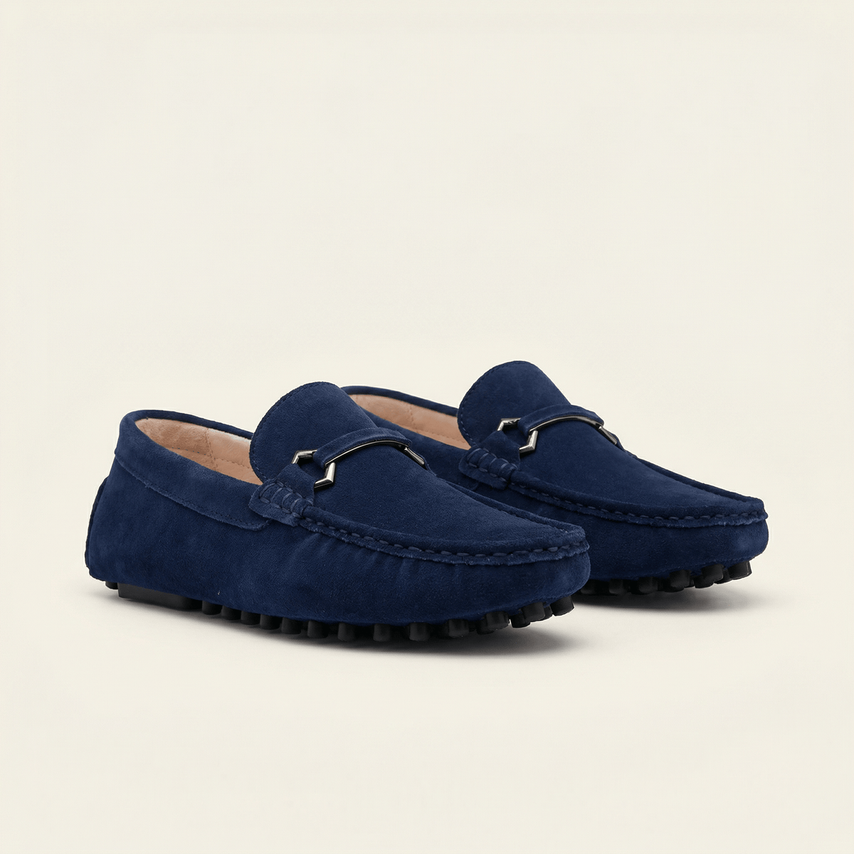 Mocassin à Picots en Daim avec Ornement Métallique
