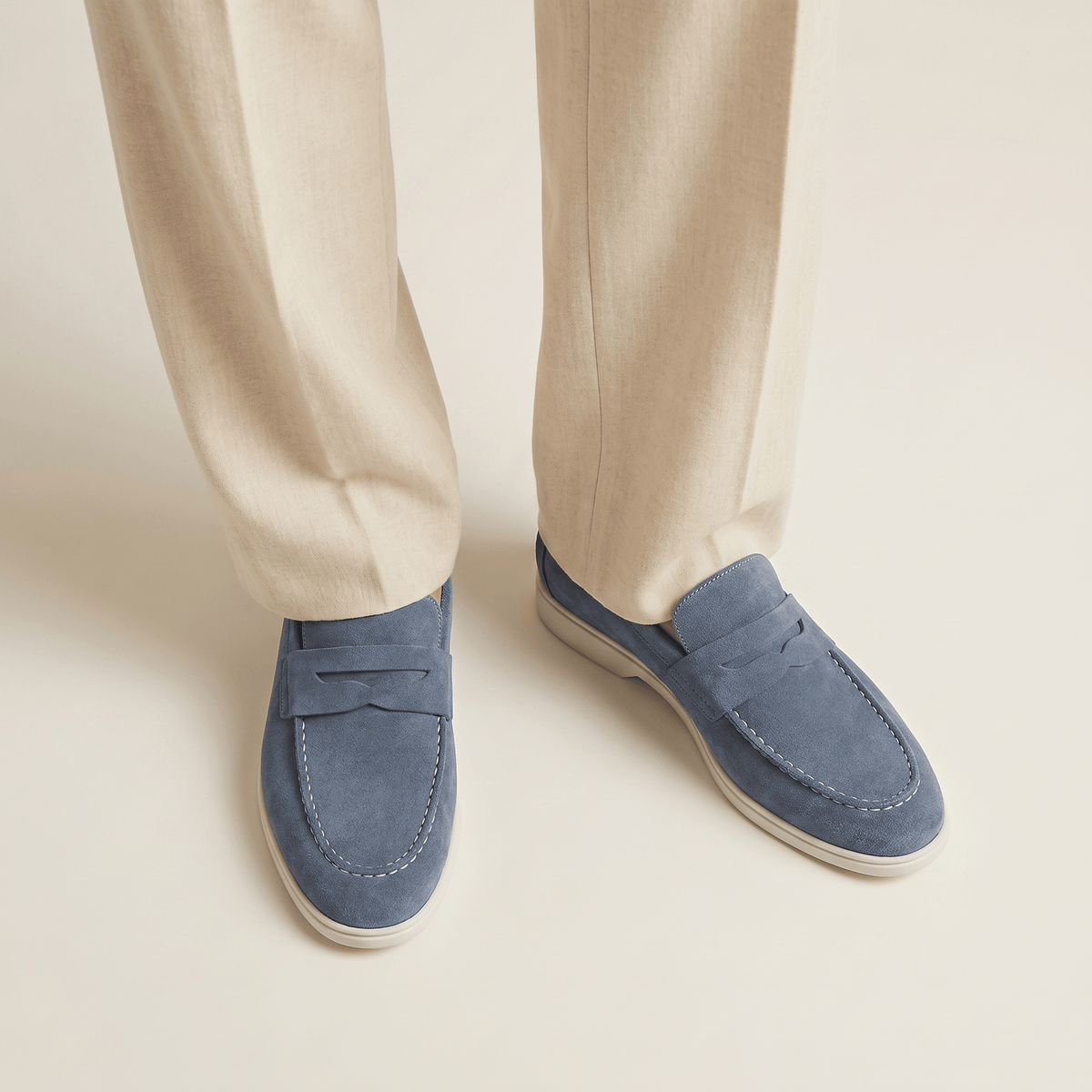 Mocassin Homme Penny Loafer en Daim à Semelle Contrastée